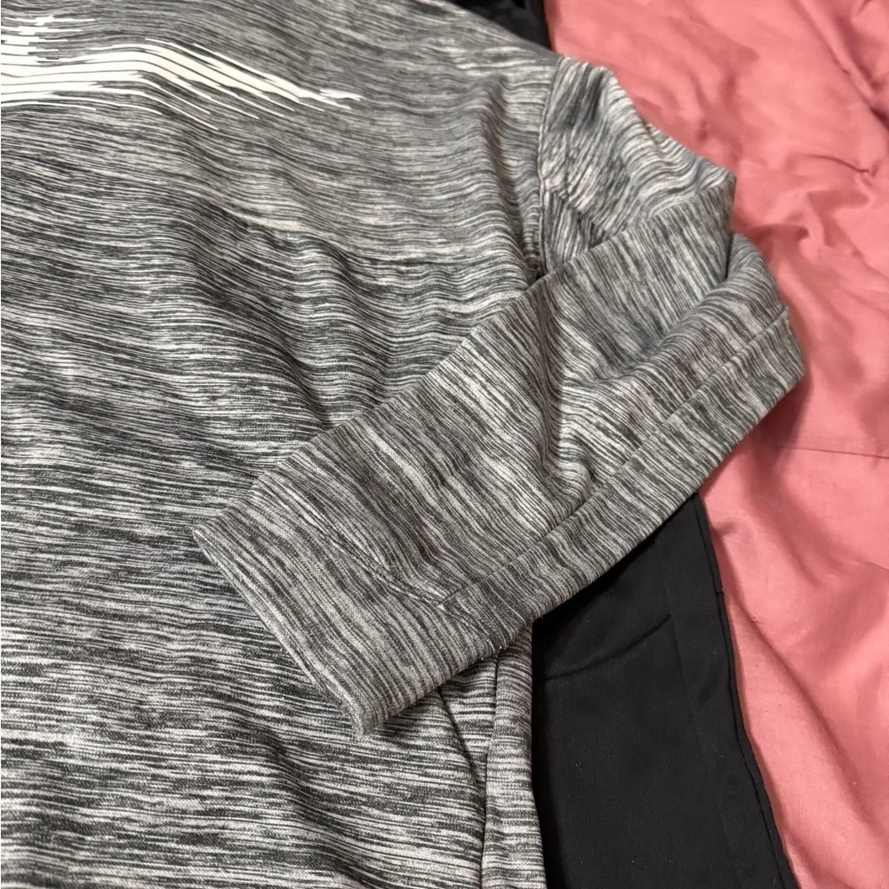 NIKE Youth XL Gray Hoodie Sweatshirt and Black Sweatpants Dri-FIT Apparel Lot - Picture 5 of 13